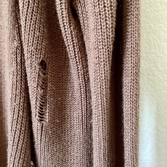 Daytrip Lavender/Mauve Cardigan Sweater - Picture 6 of 6